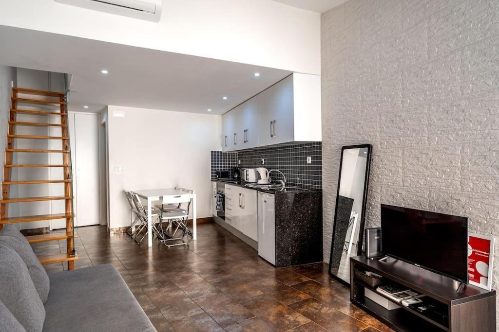 Cozy Ground Floor Studio With Ac And Loft Bedroom Lisboa Exterior foto